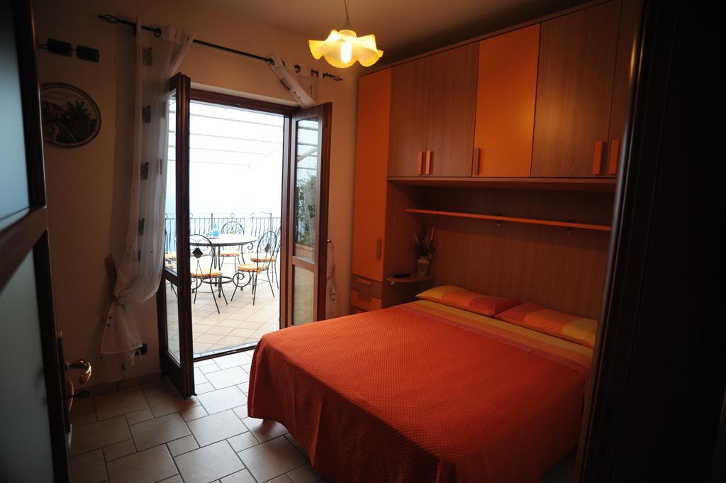 La Mela Blu Bed & Breakfast Furore Phòng bức ảnh